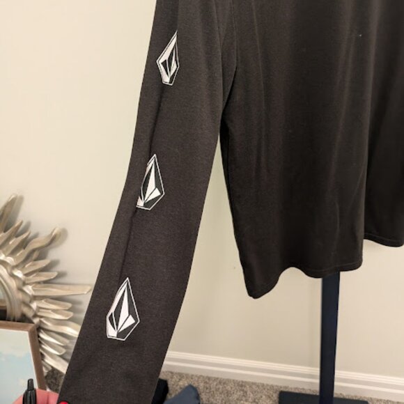 Men's Volcom Shirt - Picture 3 of 4